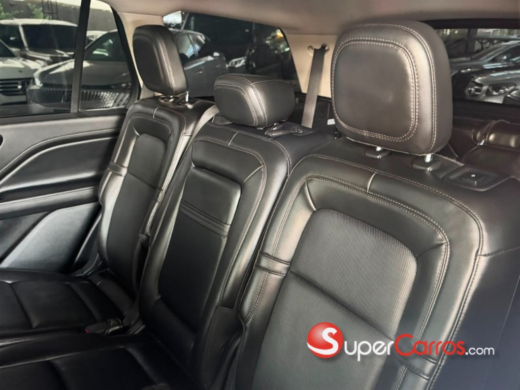 2023 Lincoln Aviator — foto 7 / 12
