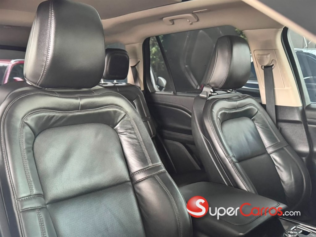 2023 Lincoln Aviator — foto 12 / 12