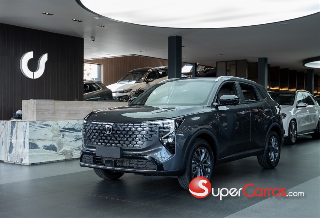 2027 Changan CS 55 Full — foto 9 / 10