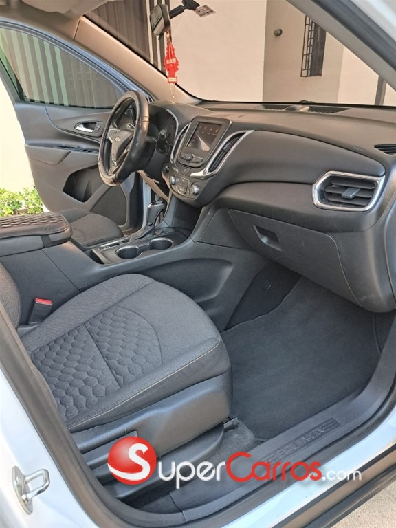 2020 Chevrolet Equinox LS — foto 11 / 12