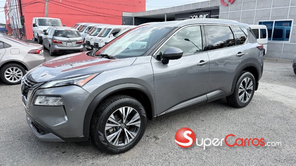 2021 Nissan Rogue SV — foto 5 / 12