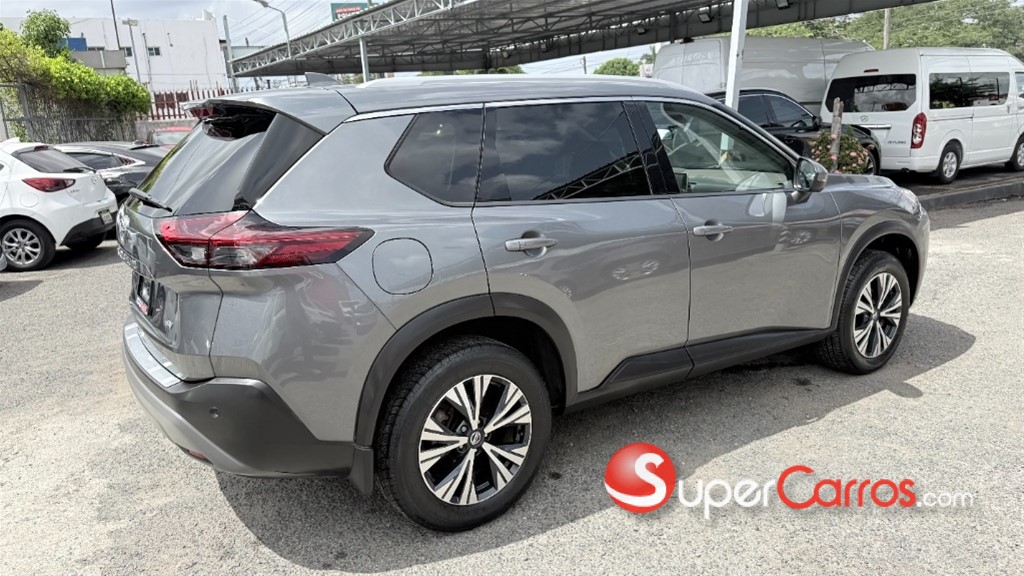 2021 Nissan Rogue SV — foto 12 / 12
