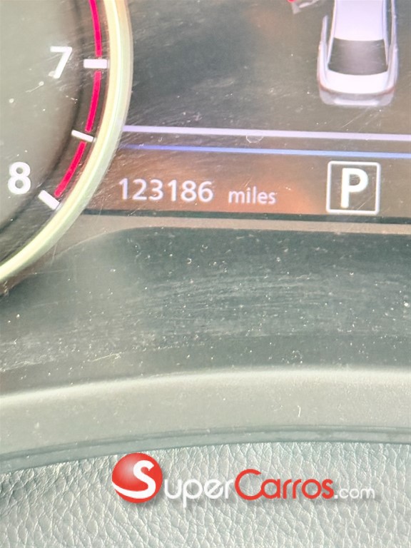 2020 Nissan Sentra SV — foto 2 / 10