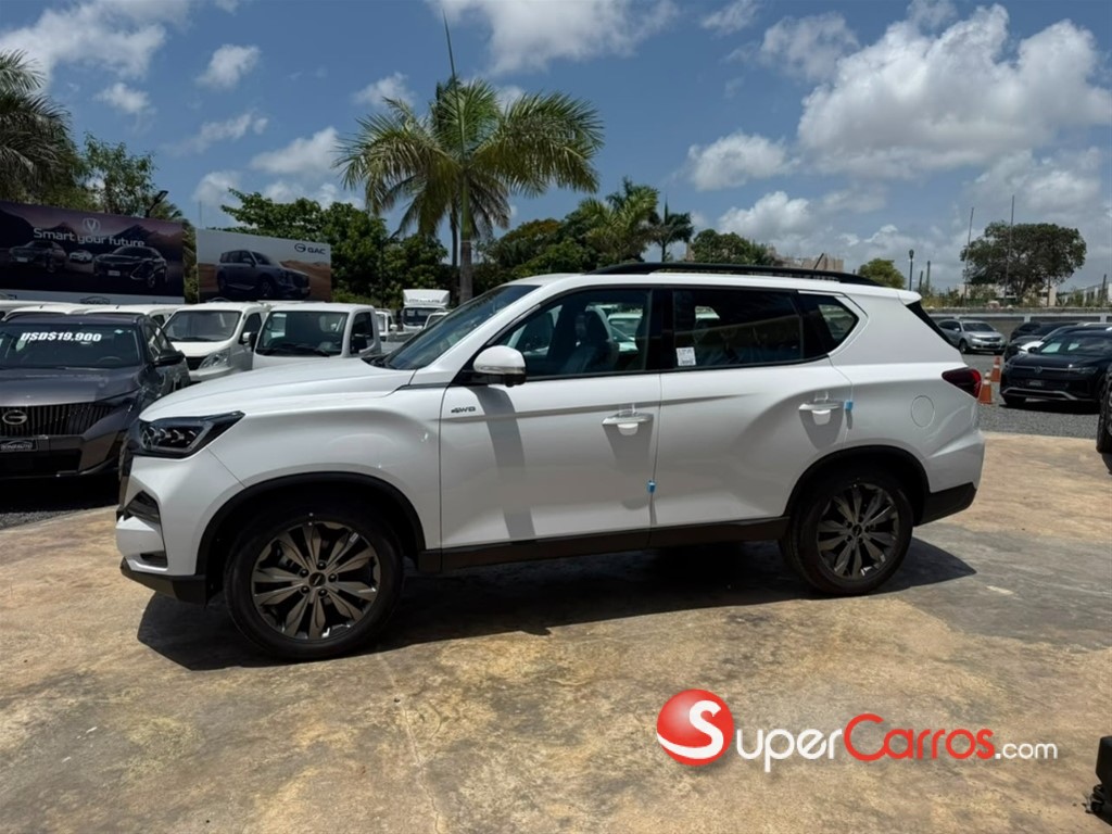 2027 KGM Rexton SPORT — foto 8 / 12