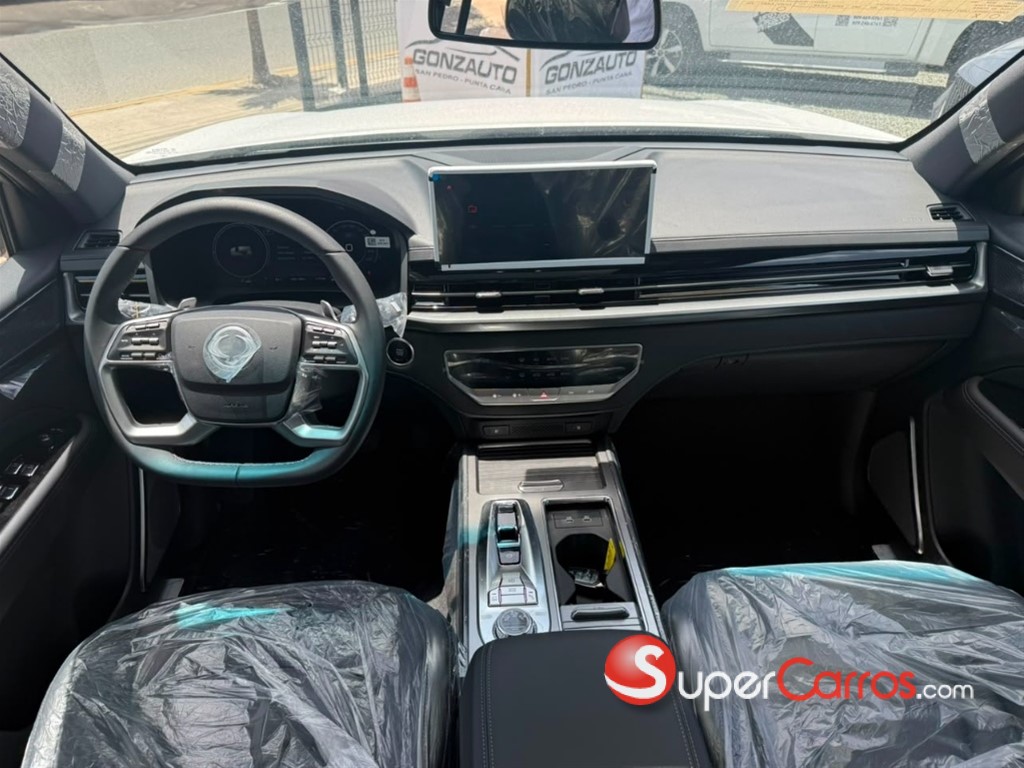 2027 KGM Rexton SPORT — foto 11 / 12