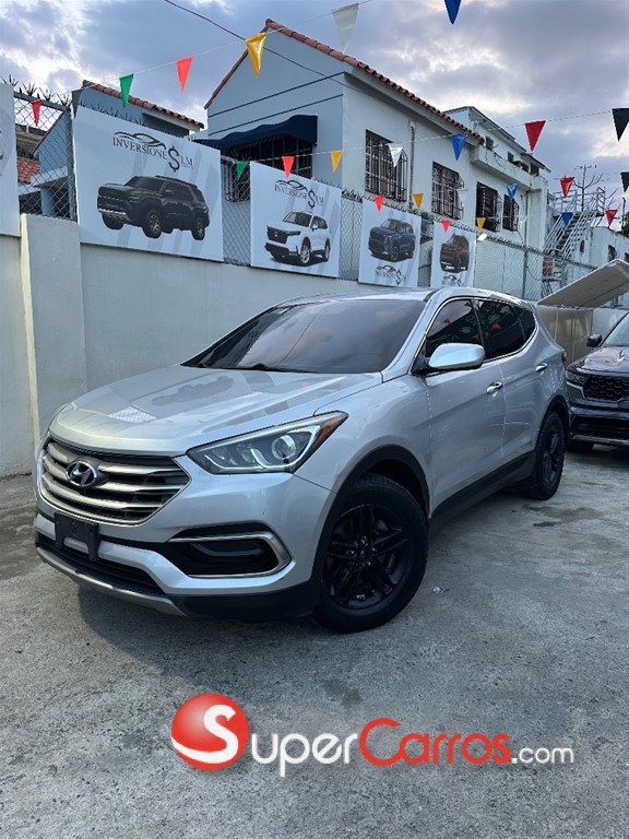 2017 Hyundai Santa Fe Sport — foto 4 / 9