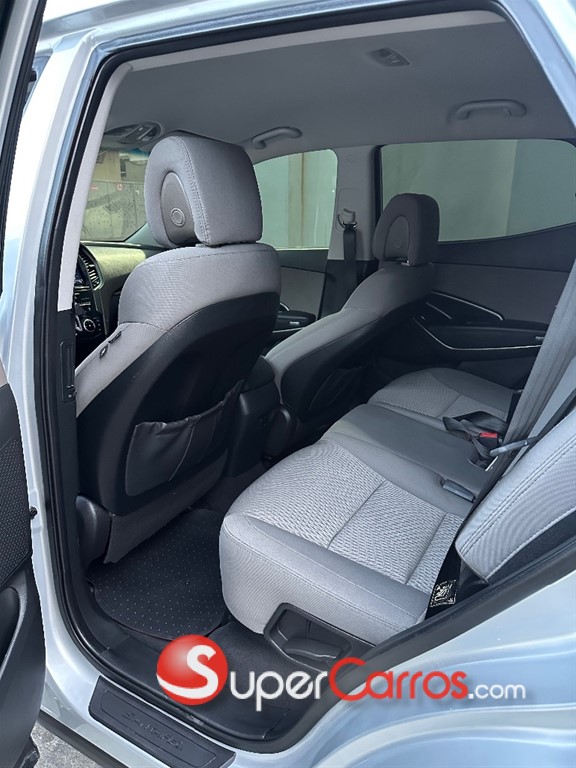 2017 Hyundai Santa Fe Sport — foto 7 / 9