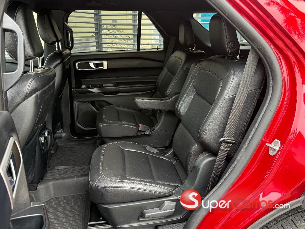 2020 Ford Explorer XLT 4WD — foto 5 / 11
