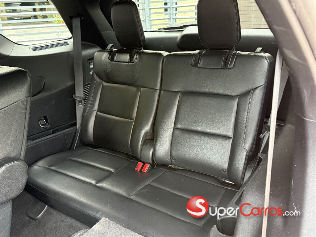 2020 Ford Explorer XLT 4WD — foto 6 / 11