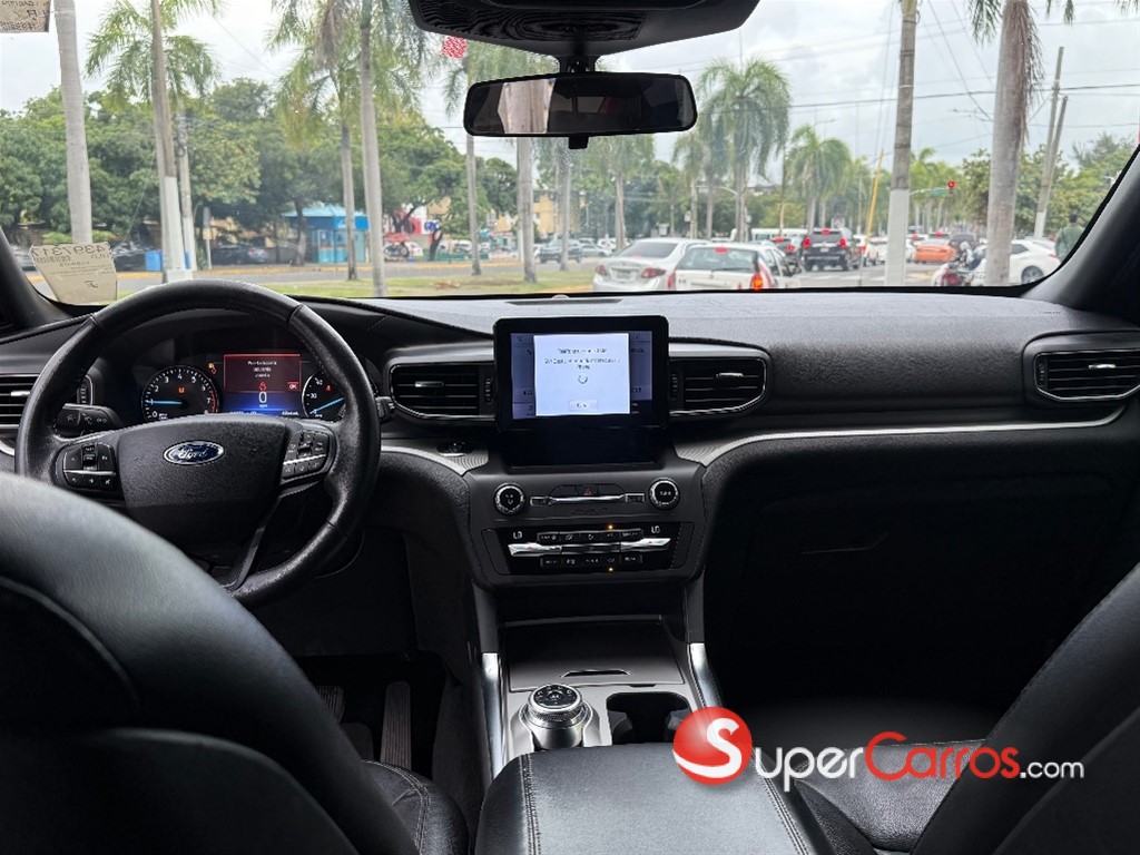2020 Ford Explorer XLT 4WD — foto 7 / 11