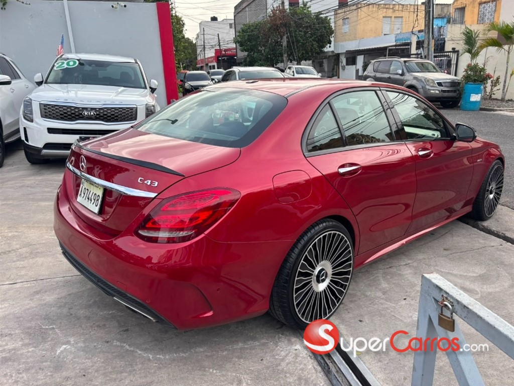 2016 Mercedes-Benz Clase C 450 AMG — foto 5 / 12