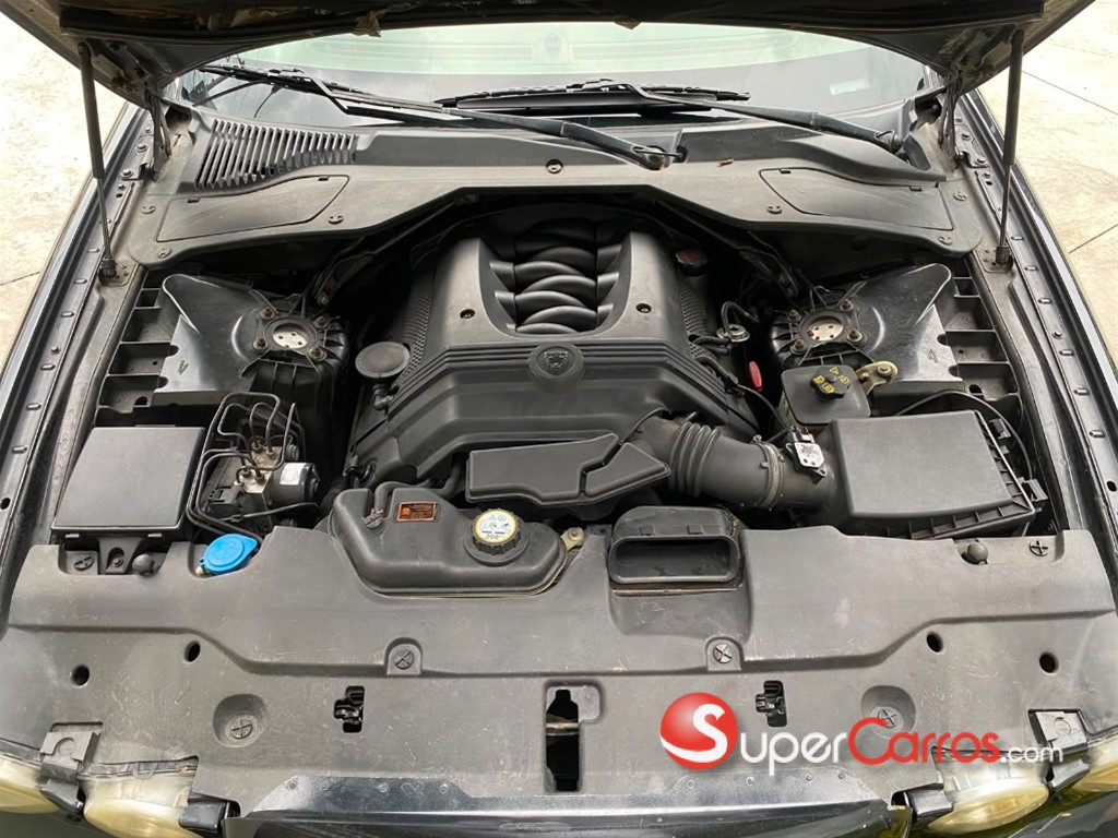 2004 Jaguar X J — foto 10 / 10