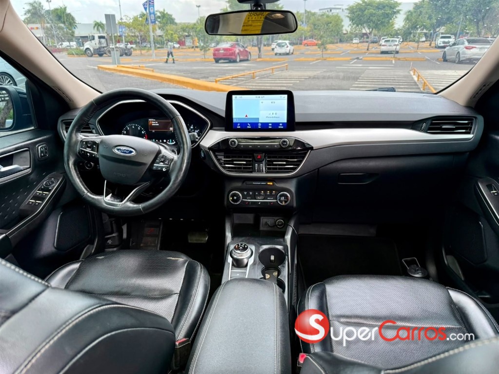 2020 Ford Escape SEL — foto 4 / 6