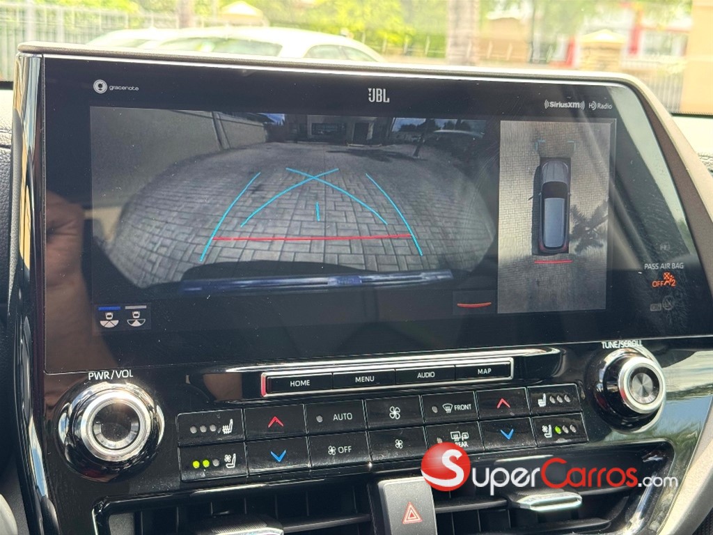 2020 Toyota Highlander Limited — foto 9 / 12