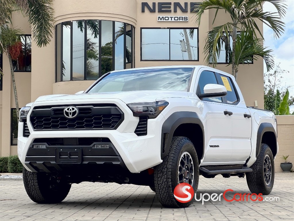 2024 Toyota Tacoma TRD OFF ROAD