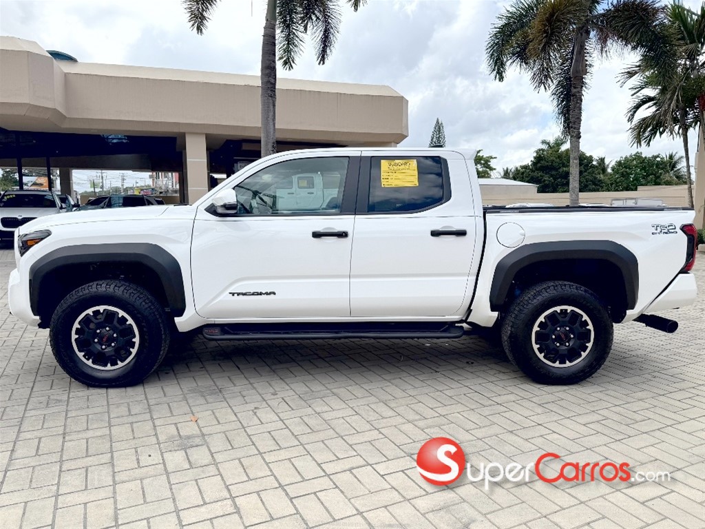 2024 Toyota Tacoma TRD OFF ROAD — foto 3 / 12