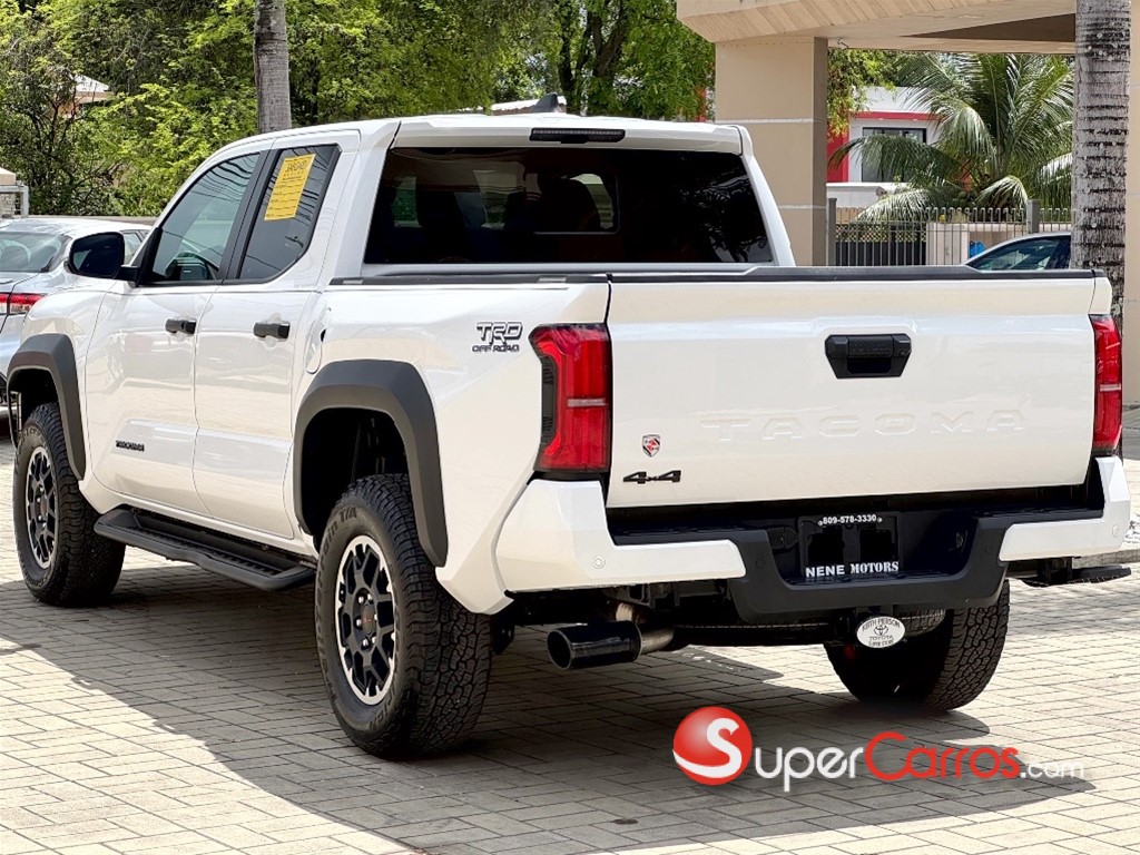 2024 Toyota Tacoma TRD OFF ROAD — foto 5 / 12