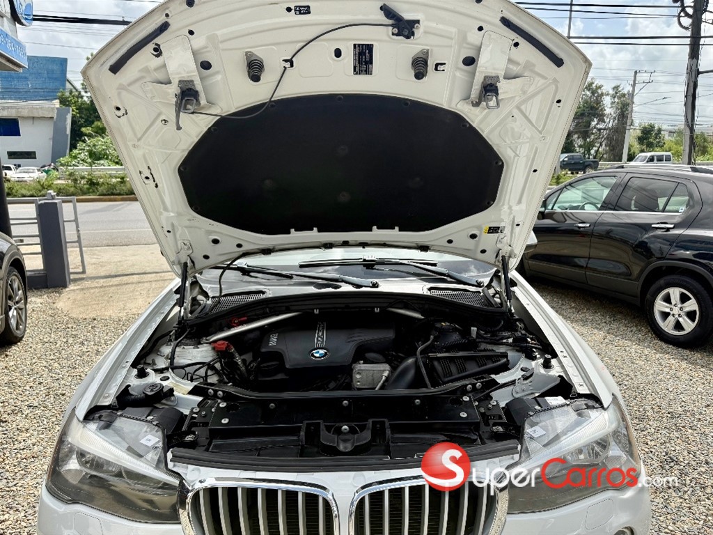 2017 BMW X 3 SDRIVE 28i — foto 10 / 11