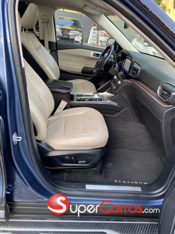 2020 Ford Explorer Limited — foto 9 / 12