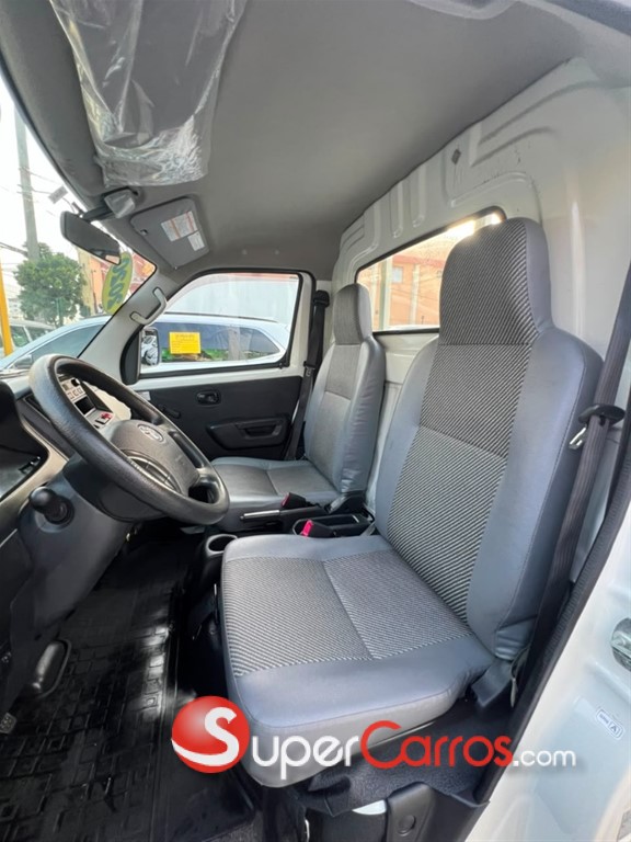 2020 Toyota Town-Ace — foto 2 / 12