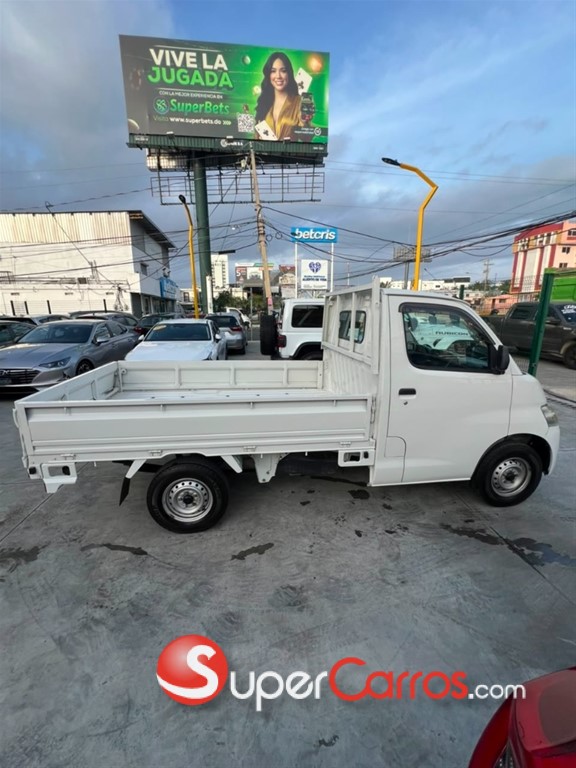 2020 Toyota Town-Ace — foto 8 / 12