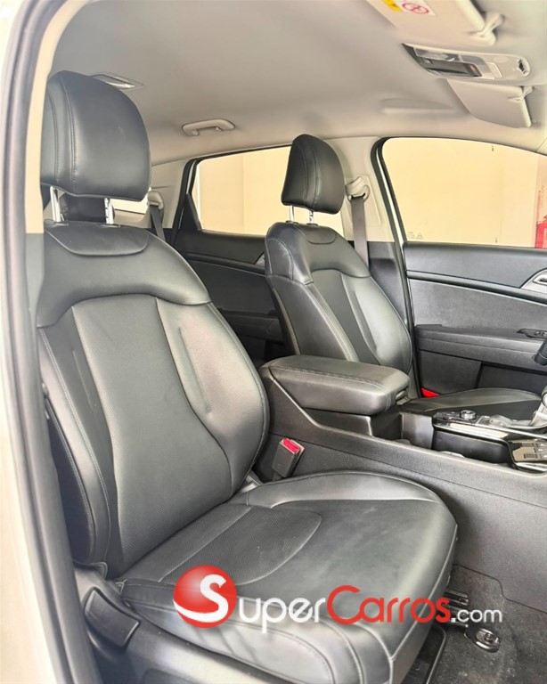 2022 Kia Sportage EX — foto 6 / 12