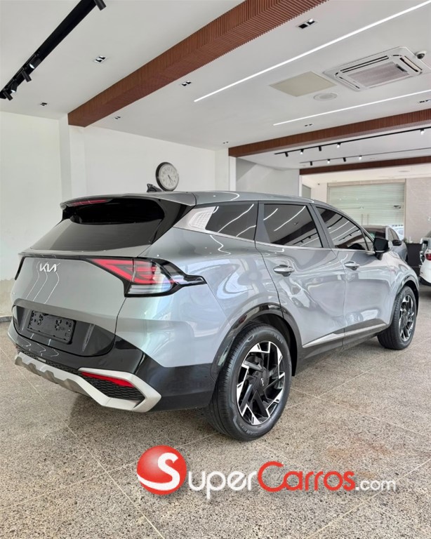 2022 Kia Sportage EX — foto 8 / 10