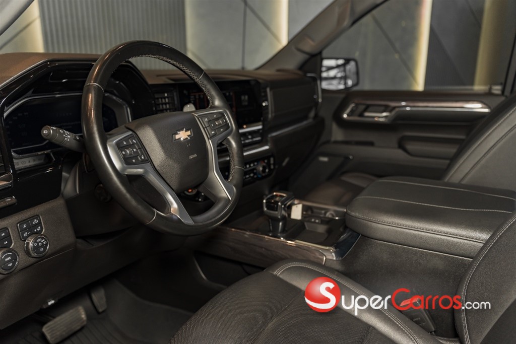 2024 Chevrolet Silverado 1500 LTZ Duramax — foto 7 / 12
