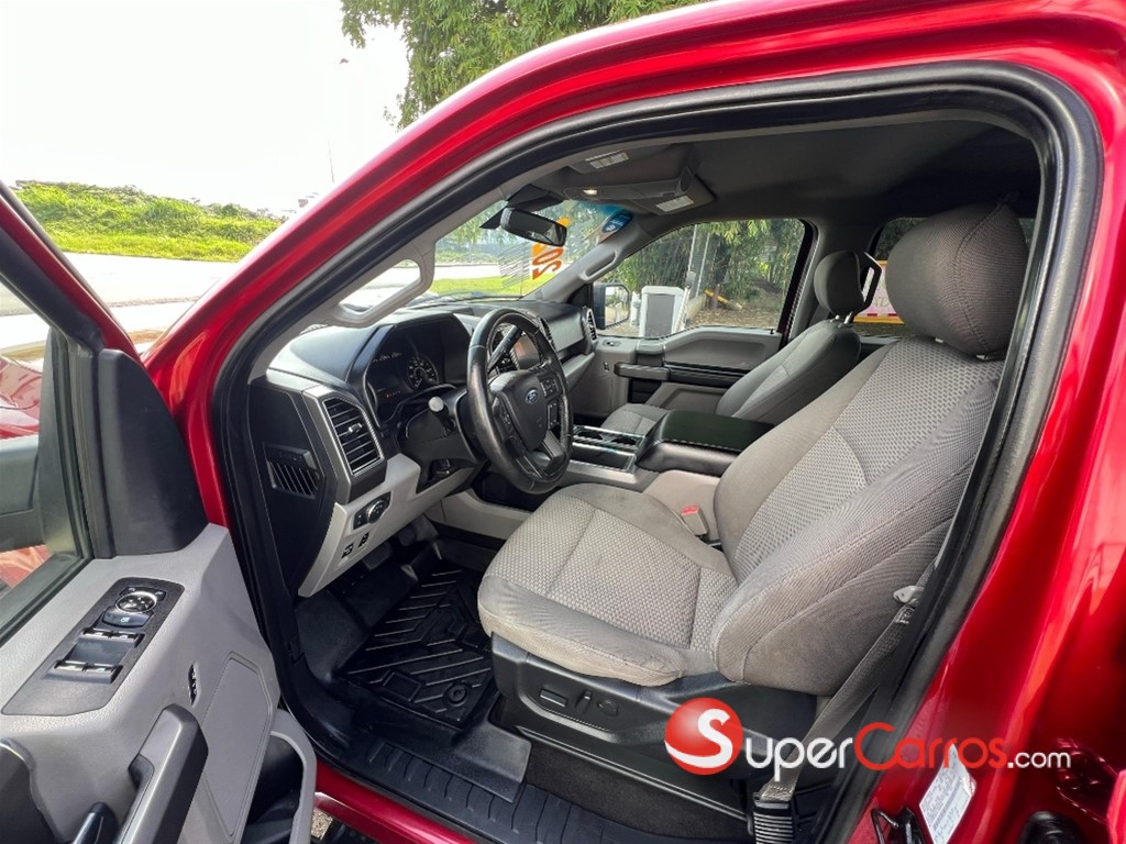 2020 Ford F 150 XLT — foto 8 / 11