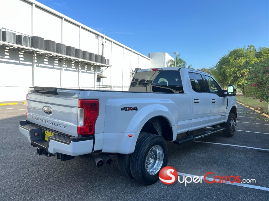 2018 Ford F 350 Super Duty — foto 8 / 11