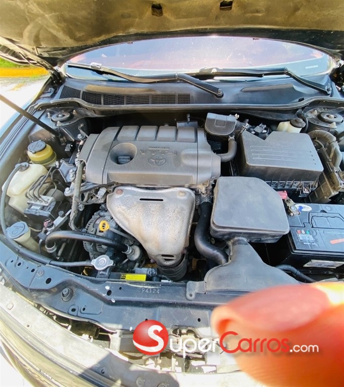 2010 Toyota Camry SE — foto 5 / 5
