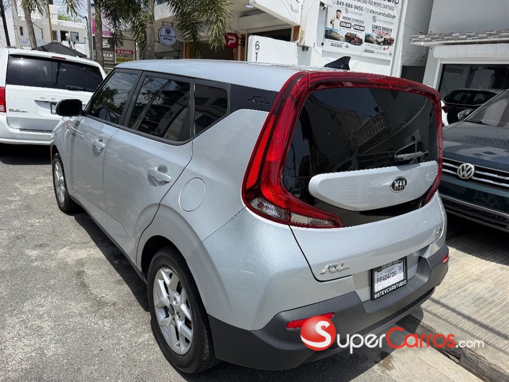 2020 Kia Soul S — foto 2 / 10