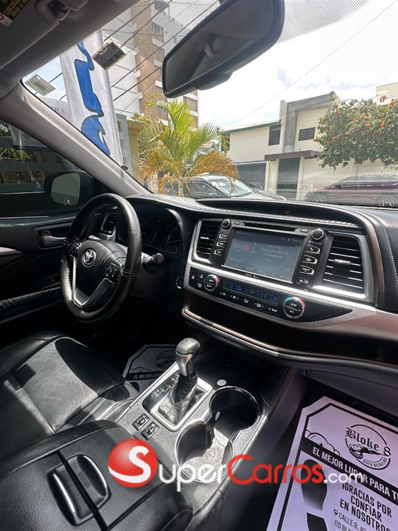 2015 Toyota Highlander XLE — foto 12 / 12