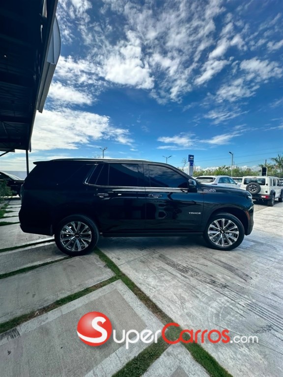 2025 Chevrolet Tahoe Highcountry — foto 2 / 11