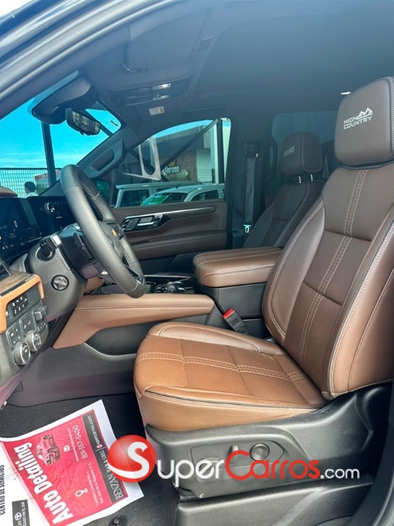 2025 Chevrolet Tahoe Highcountry — foto 6 / 11