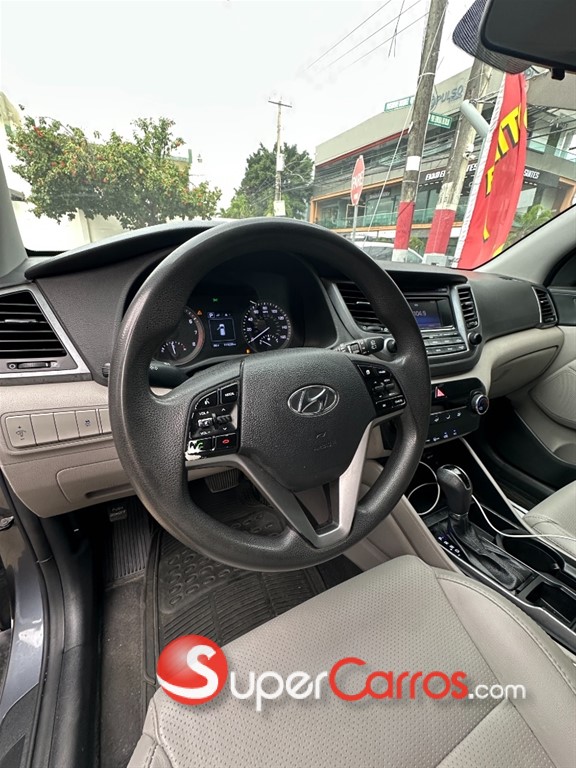 2018 Hyundai Tucson SEL — foto 8 / 12