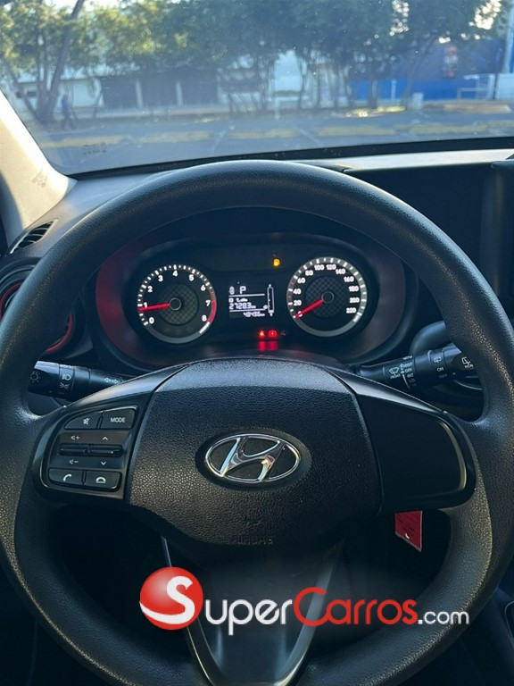 2022 Hyundai Grand I 10 — foto 8 / 10