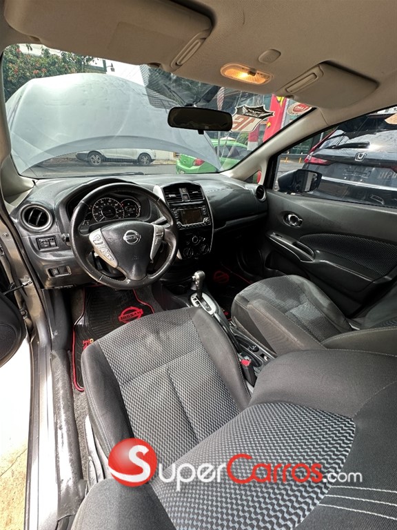 2016 Nissan Versa Note SV — foto 10 / 12