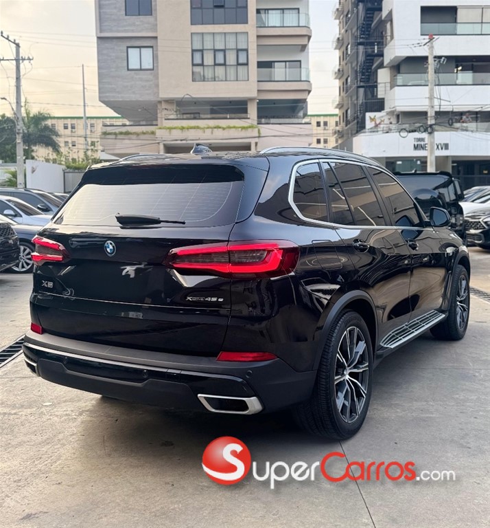 2022 BMW X 5 XDRIVE 45E — foto 3 / 8