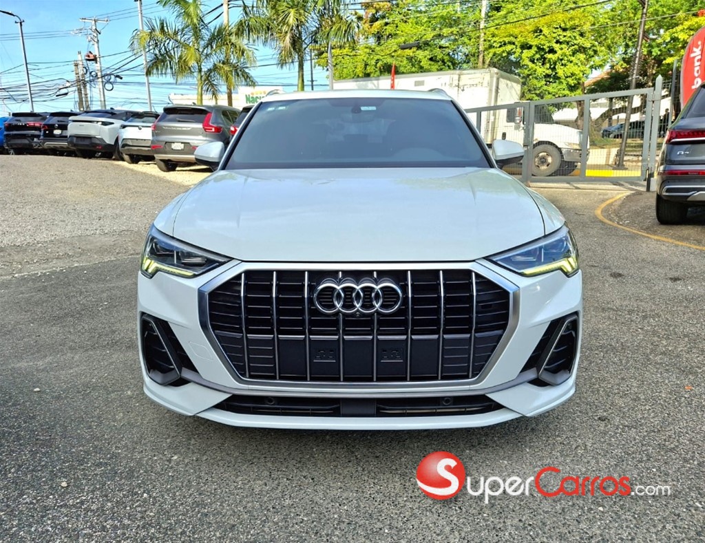 2019 Audi Q3 S Line — foto 2 / 9