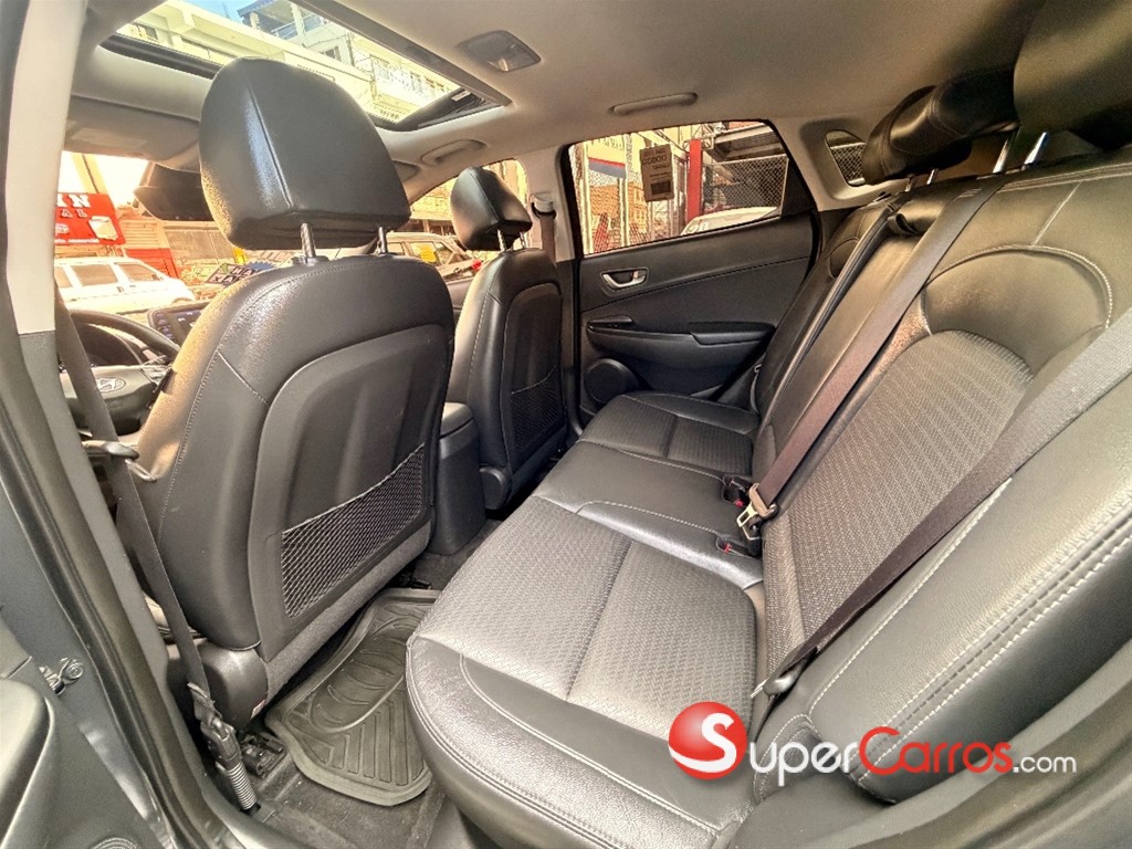 2020 Hyundai KONA Limited — foto 6 / 8