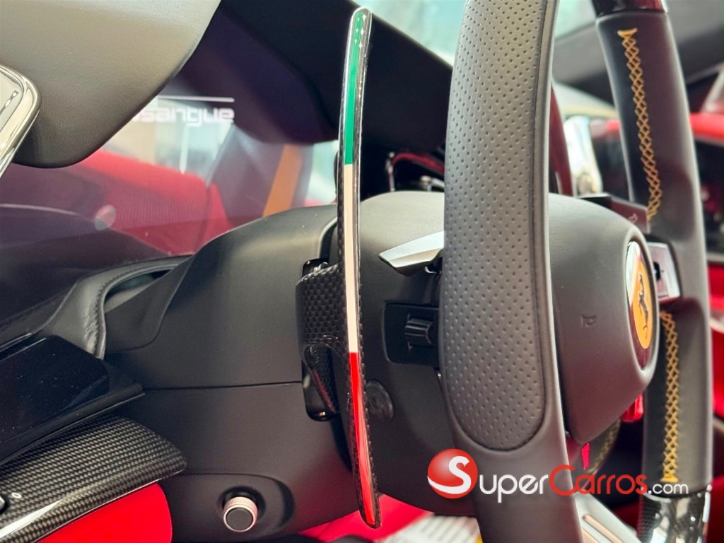 2026 Ferrari Purosangue — foto 5 / 12
