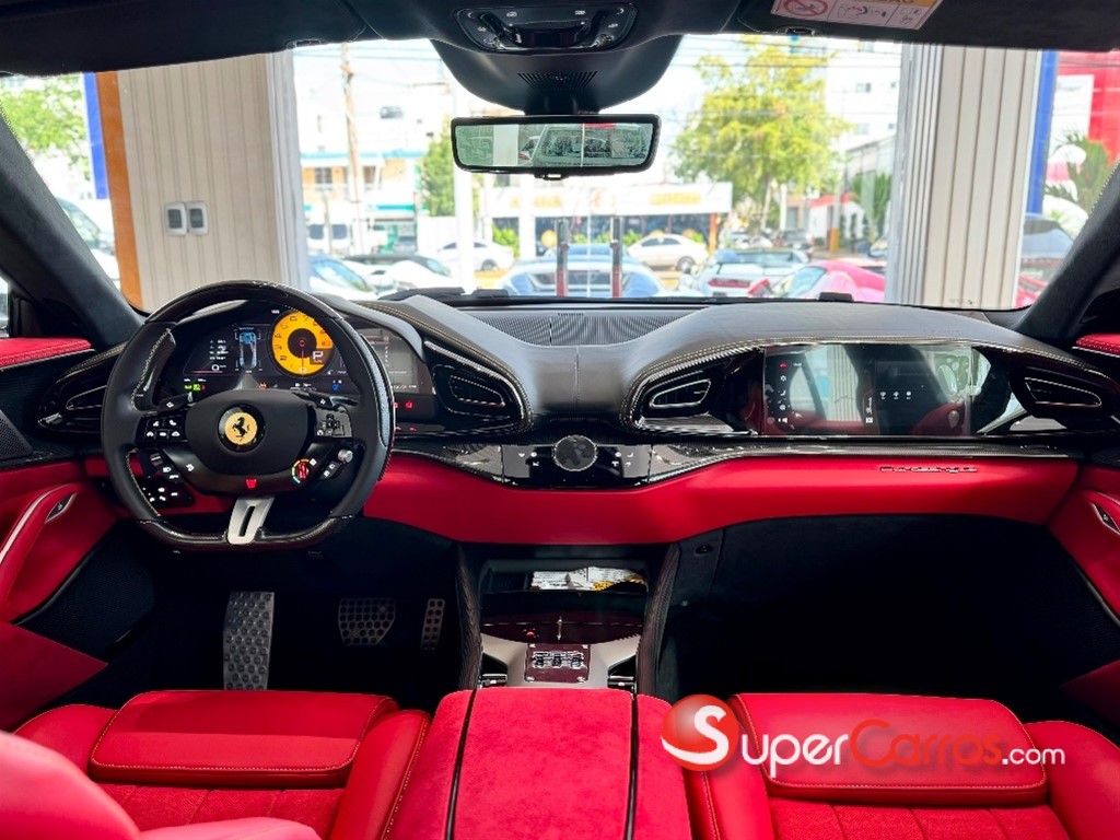 2026 Ferrari Purosangue — foto 8 / 12