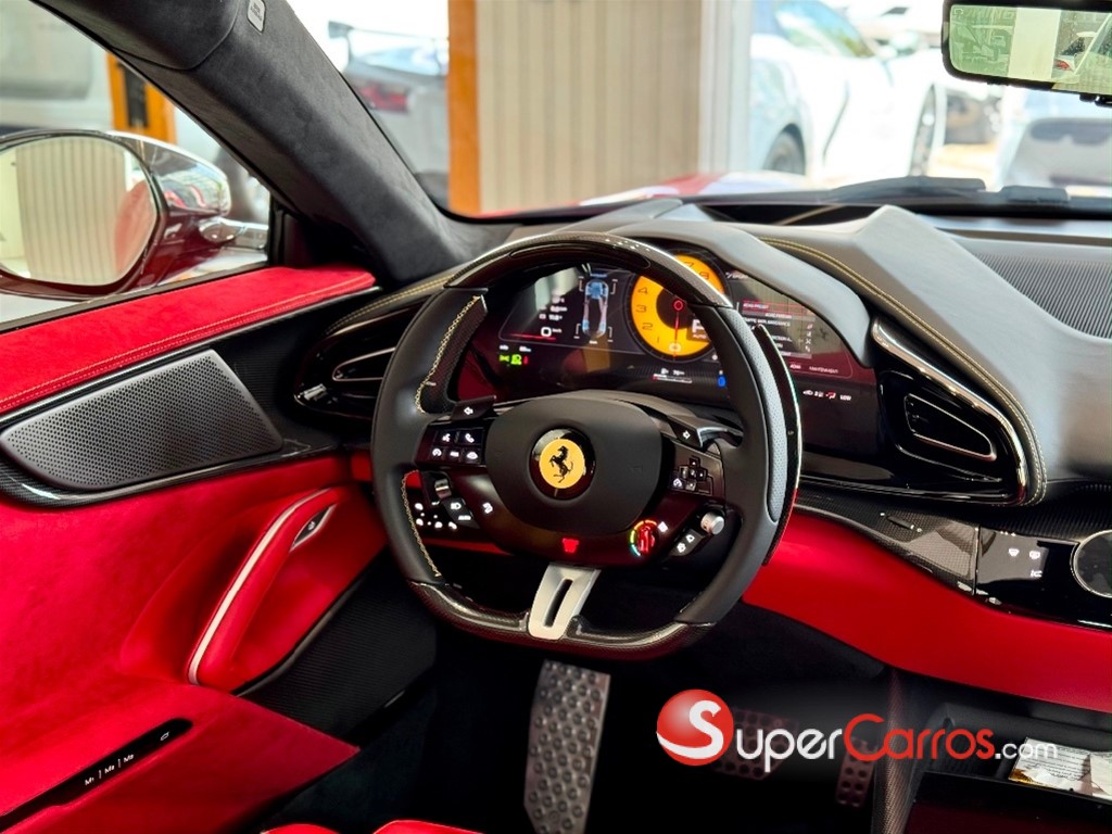 2026 Ferrari Purosangue — foto 9 / 12