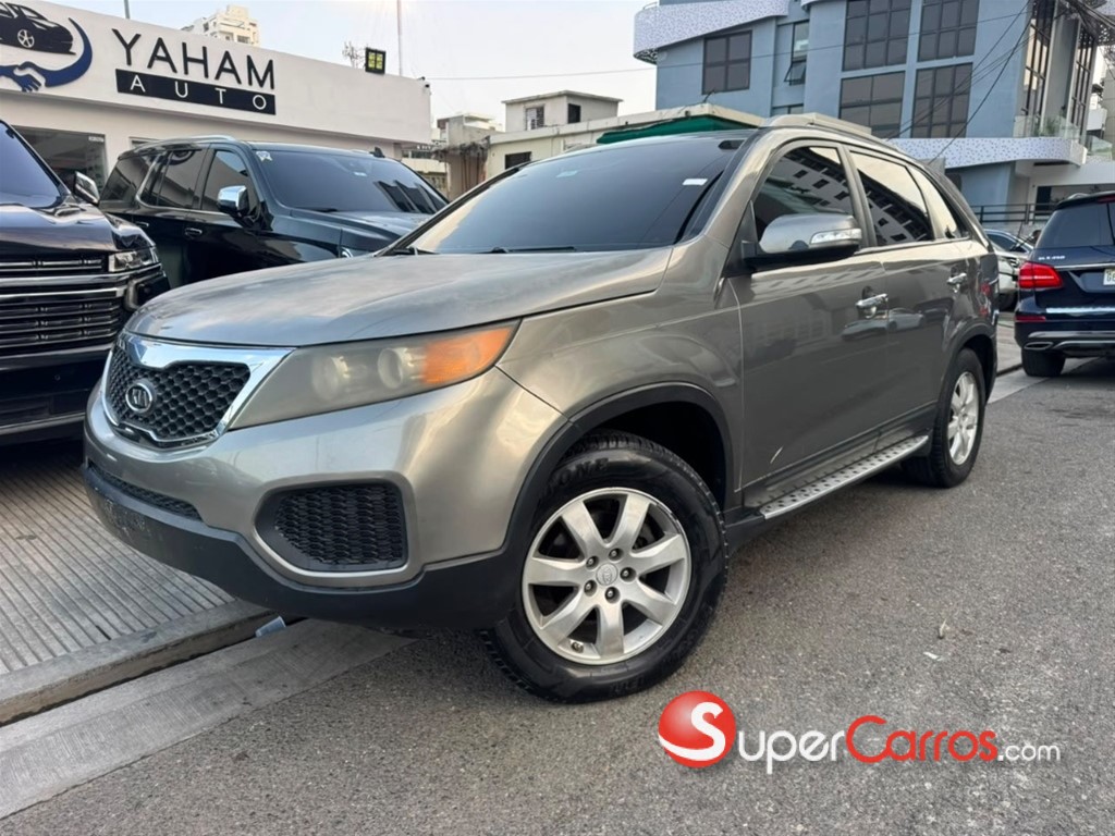 2012 Kia Sorento LX