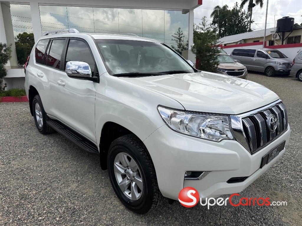 2020 Toyota Land Cruiser Prado TXL