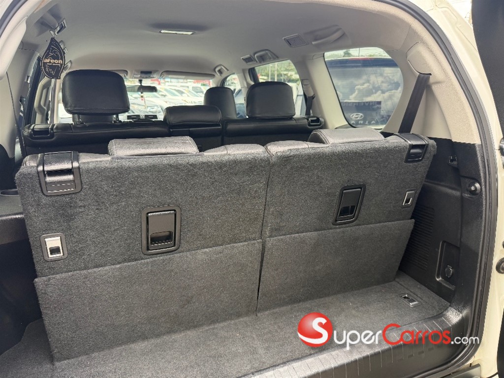 2020 Toyota Land Cruiser Prado TXL — foto 9 / 12