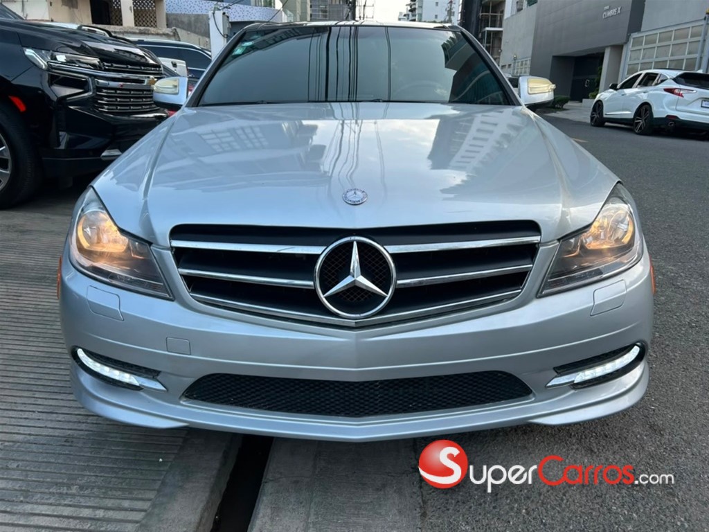 2008 Mercedes-Benz Clase C 350 Sport — foto 2 / 11