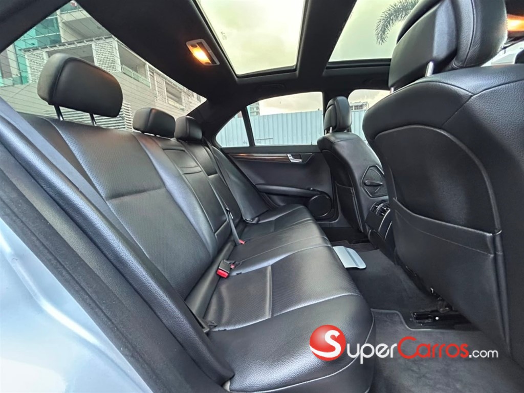 2008 Mercedes-Benz Clase C 350 Sport — foto 9 / 11