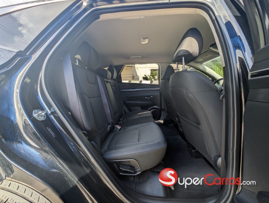 2022 Hyundai Tucson SEL — foto 8 / 11